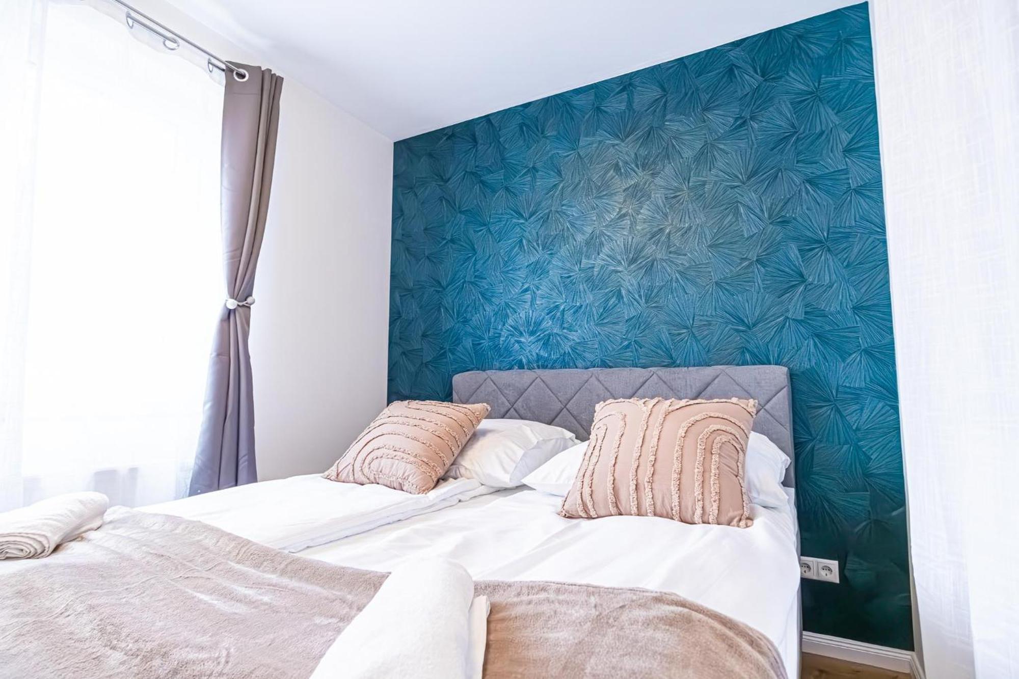 Charming 1Br And 1Lr Apt Modern Design Donaustadt Wina Bagian luar foto